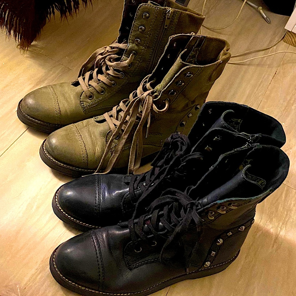 Geox boots for sale!